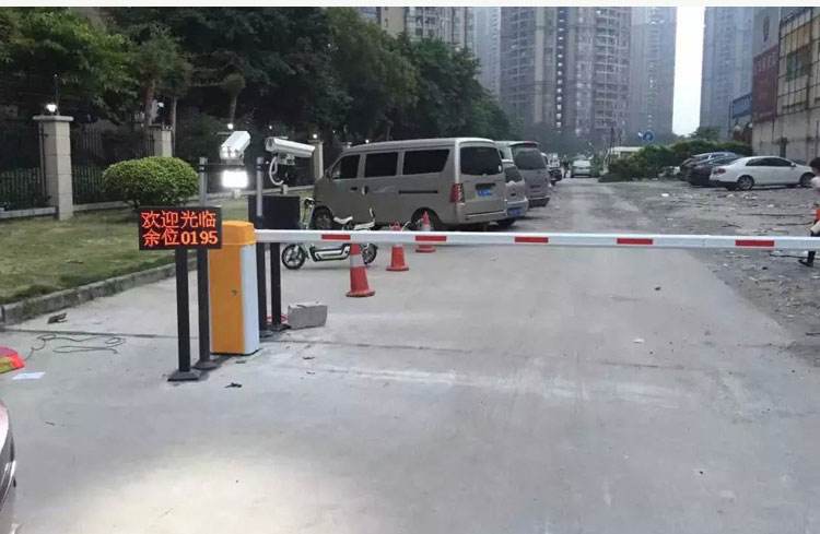 如何判断车牌识别系统的质量？